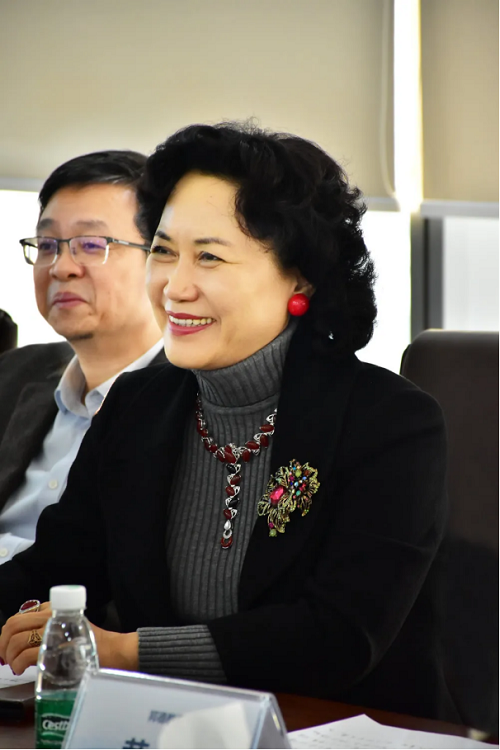 深圳大学理论经济学博士后流动站首个校友企业博士后合作研究基地在