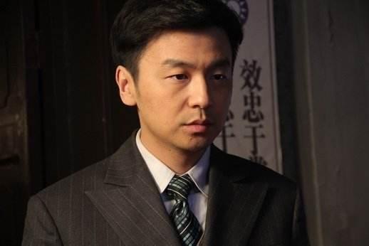 花式送万块拼图调戏小岳岳↓