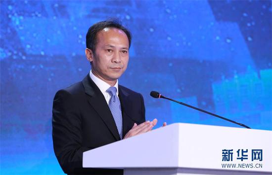 广州市委常委,黄埔区委书记周亚伟在黄埔论坛上致辞.新华网 黄璐璐 摄