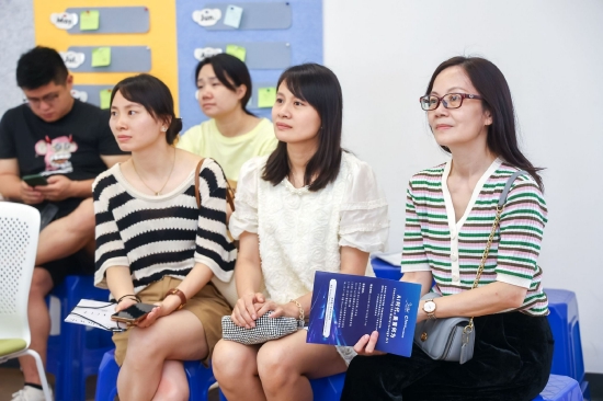 由辰美主办的第四届广东省美育论坛暨校园开放日活动获家长盛赞