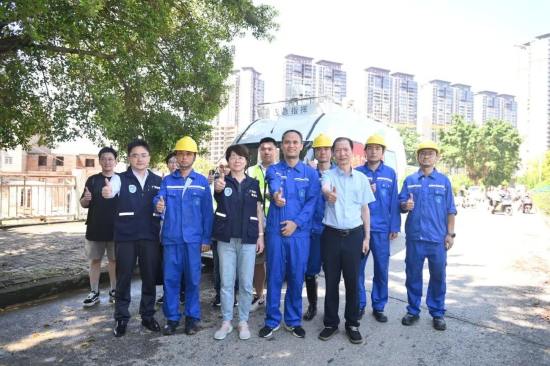 市水务局唐清华副局长在横州、贵港慰问广州水投自来水公司支援供水保障人员