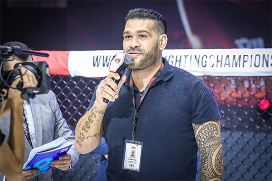 前ufc著名拳手"大脚"安东尼奥·席尔瓦亲临现场