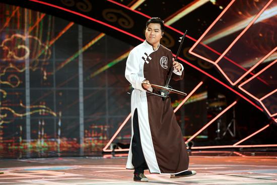 b站名人来踢馆 本周五21:10《国乐大典》带你穿越二次元