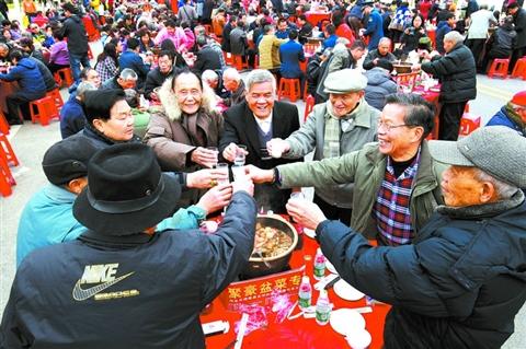 罗村第九届孝德文化节昨日闭幕 2000名长者共聚_佛山频道_新浪广东