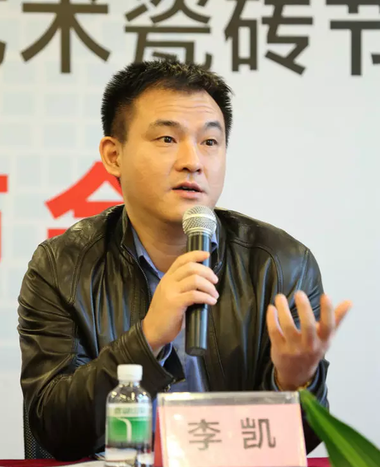 禅城区经济和科技促进局常务副局长李凯jnj马赛克市场部任兴,佛山新