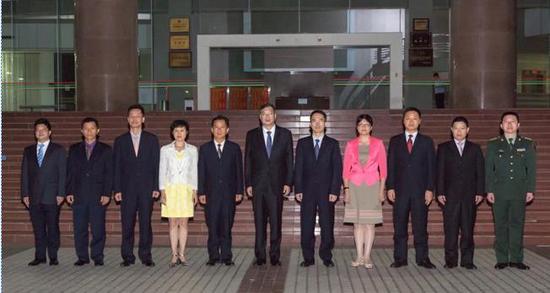 香洲区选举产生区委领导班 闫昊波当选为区委书记