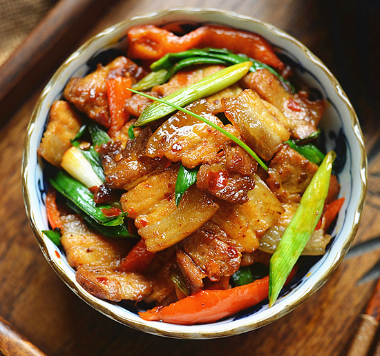 肥而不腻的回锅肉新春节日餐桌必备家常菜