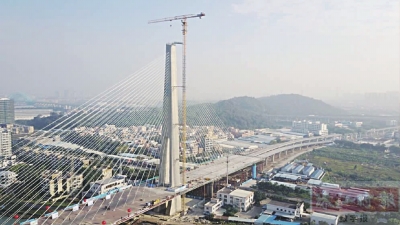 南海东平水道特大桥成功合龙 力争2018年建成通车