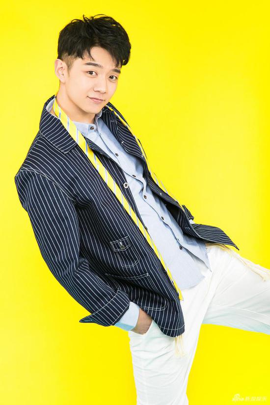 徐子力春日写真大片曝光简约不失创意新鲜感十足