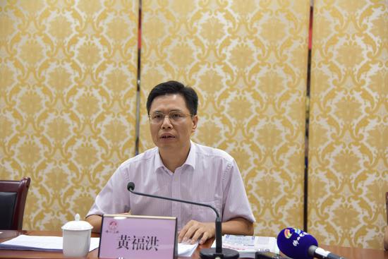 区委书记黄福洪强调,三水要引才聚才,抓住粤港澳大湾区发展机遇,转变