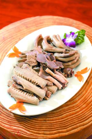 冰卤鹅杂和真味掌翼