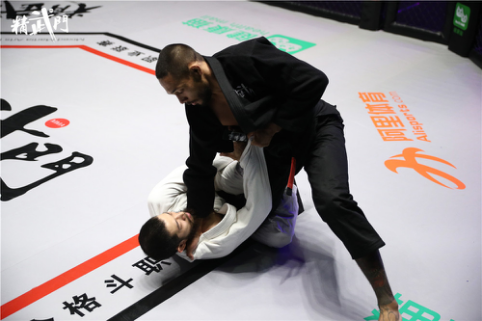 中国最强格斗王者诞生 精武门总决赛见证mma力量崛起