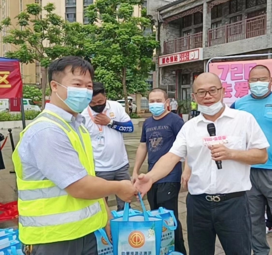 仲恺高新区新业态行业工会联合会主席陈宏坚