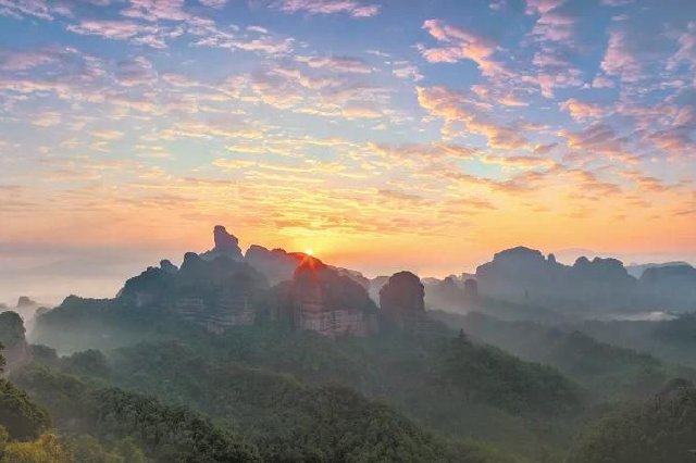 韶关丹霞山文旅综合体项目开工 将世界级旅游资源打造成世界级