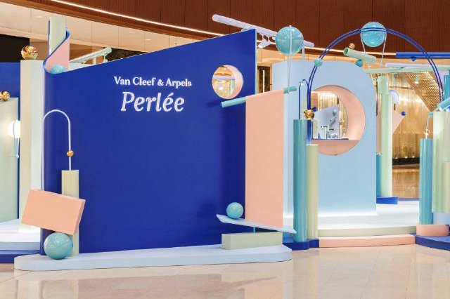 Van Cleef &amp； Arpels梵克雅宝Perlée限时体验空间