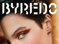 BYREDO Bibliophilia图书馆十八色眼影盘创意视觉摄影师 © Carlijn Jacobs