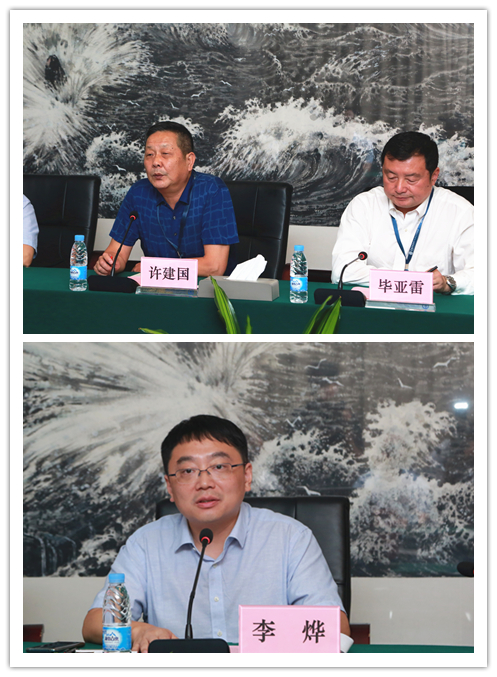 (深圳先进院副院长许建国和科研处长李烨致辞)