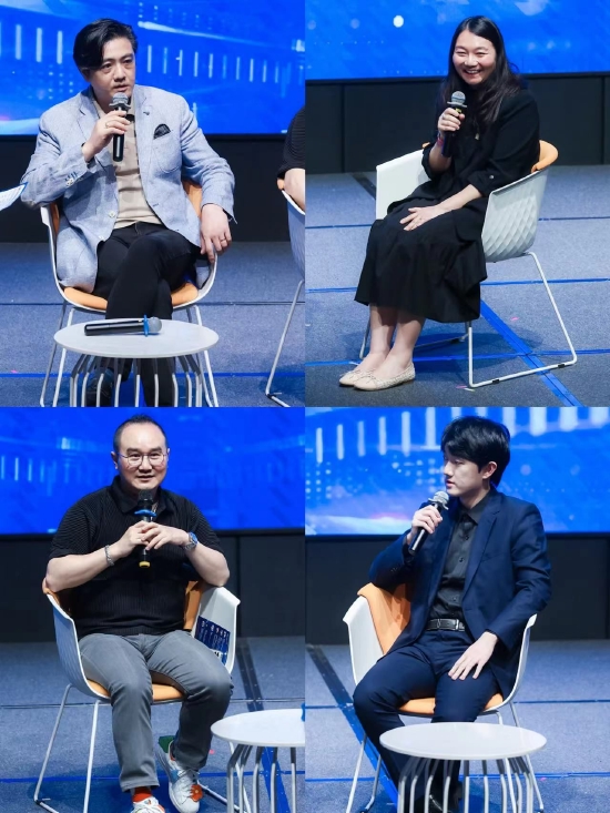 专家大咖们和辰美学子许晓乐在圆桌对话现场发表精彩观点