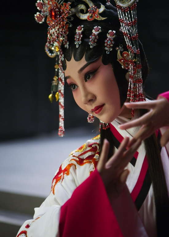 金笛(李嘉宜饰)