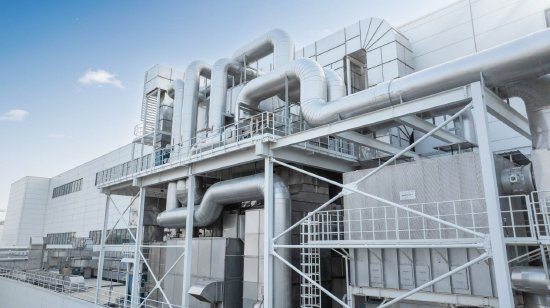 全流程绿色生产和全方面节能降碳。