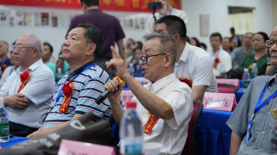 研究所首任所长肖鑫和回顾十年耕耘
