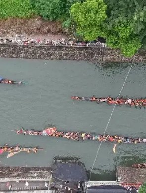 以“龙”续乡情 广州荔湾坑口龙船景时隔十年复办