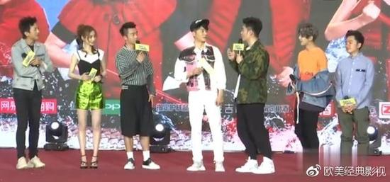 哈哈，直接看出来李晨在家里的家庭地位了，还是等待官宣吧。