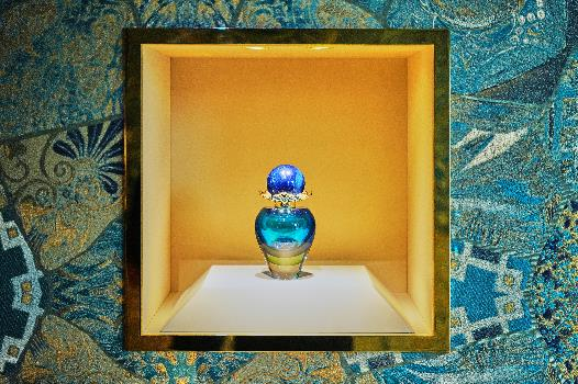 L‘Opera Mediterranea Divinissima地中海深蓝乐章高定宝石香水 亮相高级珠宝系列展