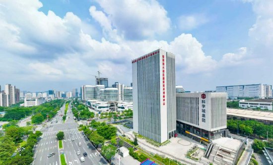 广州黄埔区 （李剑锋 摄）