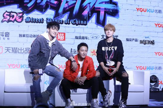 韩庚罗志祥黄子韬三型男同框斗帅画面养眼