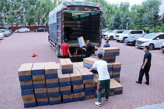中华思源工程扶贫基金会向佳木斯捐赠20万只N95口罩