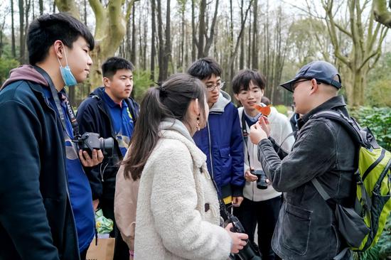 同济大学陈士超教授讲解不同植物的特点