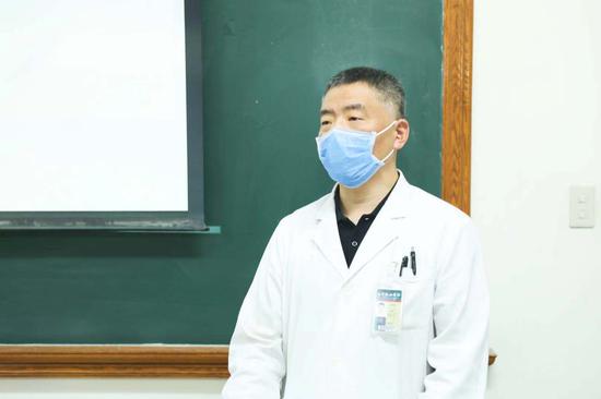 北京协和医院呼吸与危重症医学科王孟昭教授
