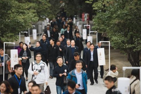 清华大学雪花秀非遗保护基金“文化之美·漆心可见”年度成果展开幕现场