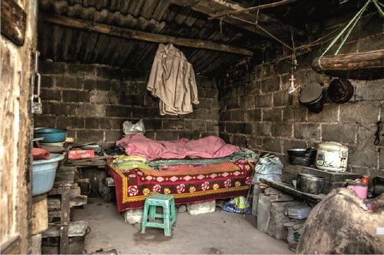 恒大为贵州贫困户发1160万过节费