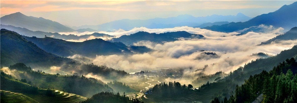 世遗环江 多彩毛南——九万山保护区