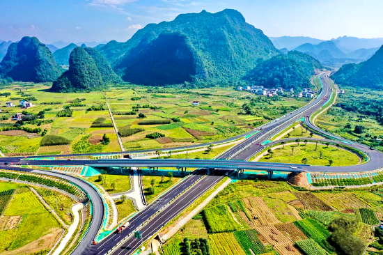 广西最美高速公路图片