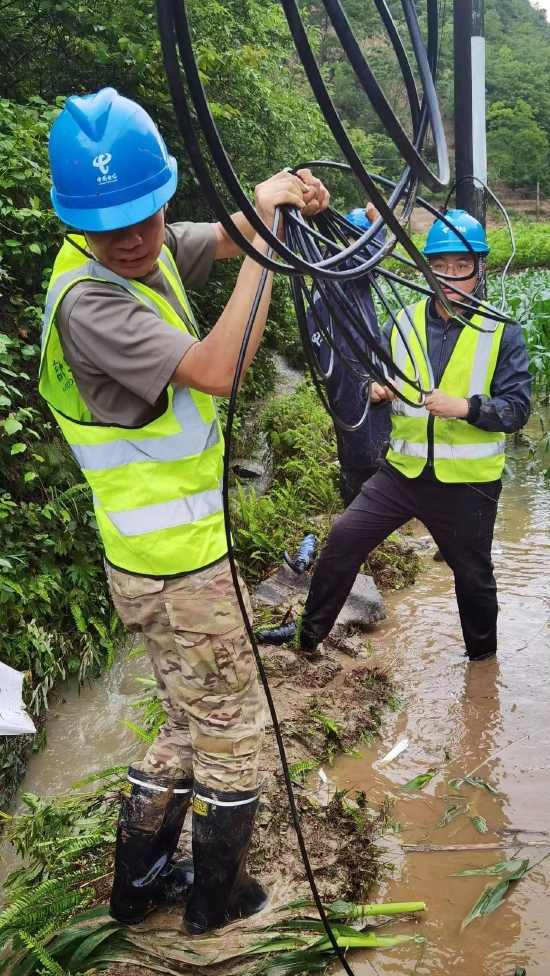 广西电信全力抢修保通信