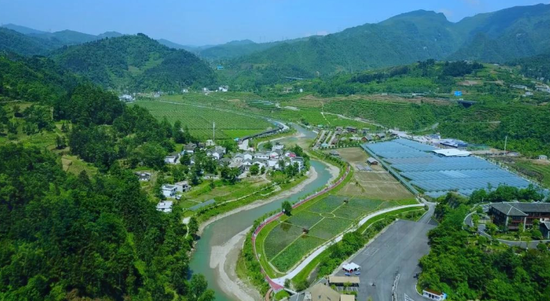 福泉市荣获"全国村庄清洁行动先进县"称号地方站-福泉市人民政府网