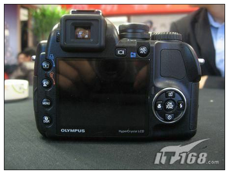 奥林巴斯sp-570uz 相机背面