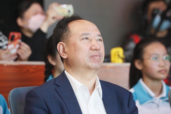 海南中学校长王宏出席活动启动仪式