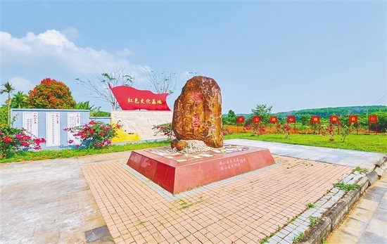 海口市琼山区大坡镇塔昌村革命老区焕新颜