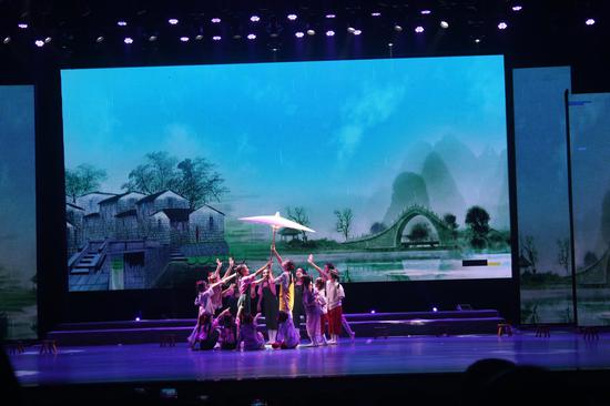 邀请师舞堂荷花联盟创始人朱显峰从海南省舞蹈培训机构面临的机遇和