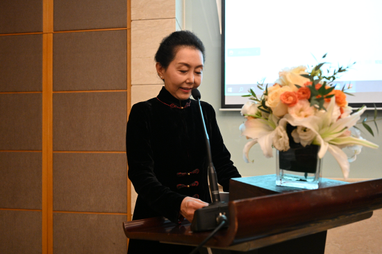 会议下半场，2022海南沉香国际论坛由中国工程院原三局副局长王元晶主持