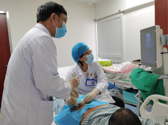 稳扎稳打,"肾"谋远略铸名片——海医二院肾内科砥砺前行纪实