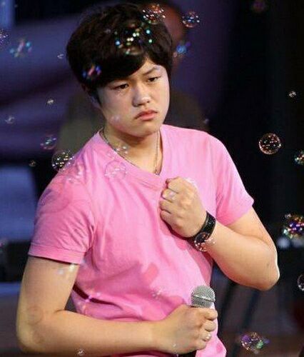 李天一被曝狱中曾想自杀 梦鸽坚信儿子清白