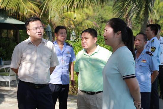 全委会主任冯强同志带队,区政府副区长,区安委会常务副主任王瑞安同志