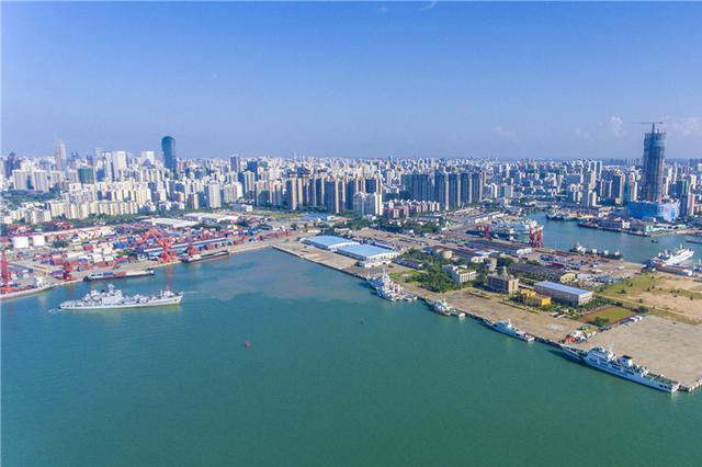 图拍海口港秀英港区集装箱码头