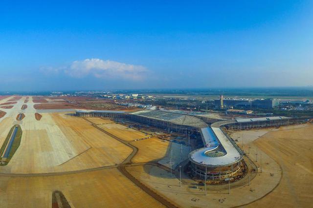 海南三大机场今年客运量有望突破4400万