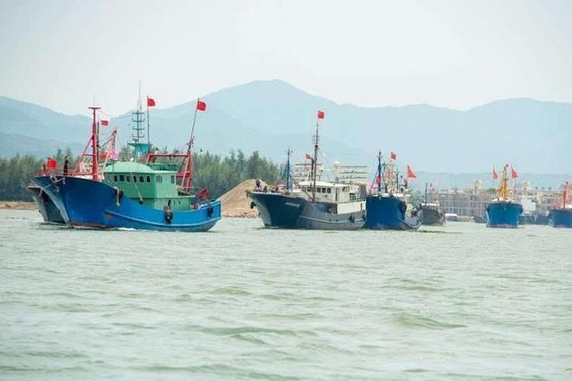 海南首批4市县4258艘渔船恢复出海作业